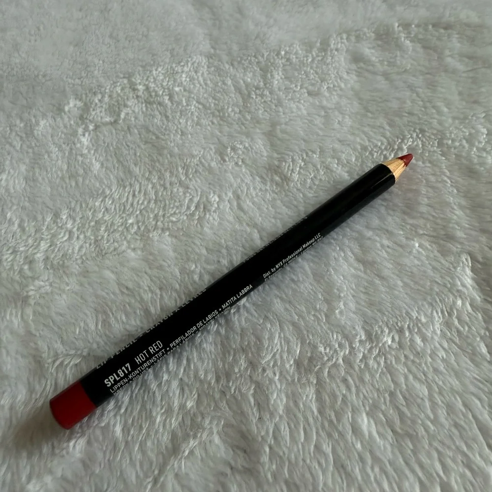 Maybeline and NYX Lipstick and Liner Bundle
